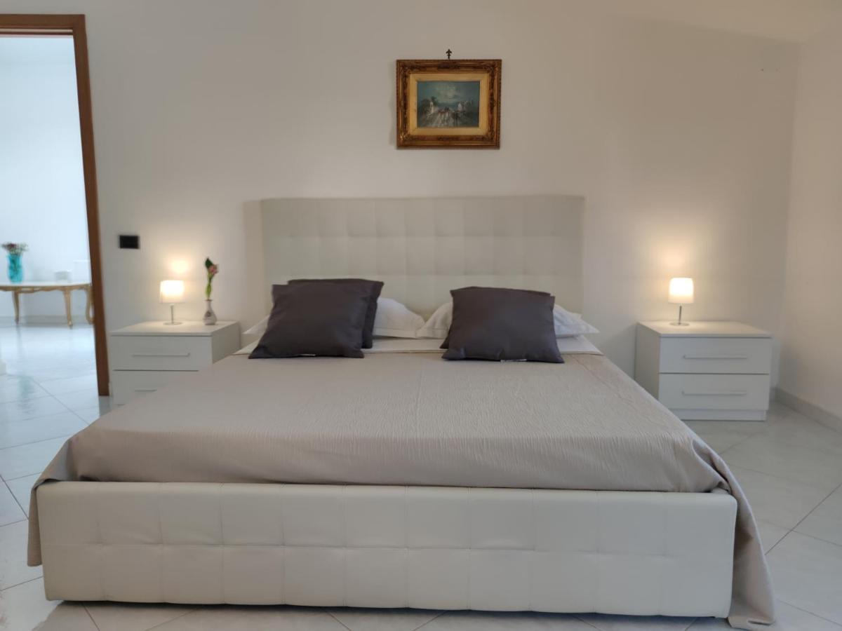 B&B Privileged Pollena Trocchia Eksteriør billede